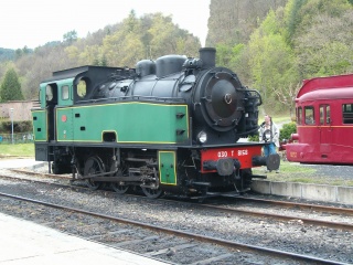 Fil:Train vapeur-6004.jpg