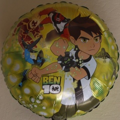 Fil:Ben 10 ballon-495.jpg