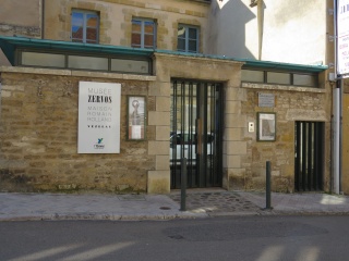 Fil:Musée Zervos.JPG