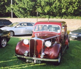 Fil:Rover vieille voiture-2302.jpg