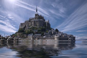 Le Mont-Saint-Michel à marée haute.