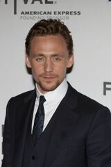 File:Tom Hiddleston en 2012.jpg