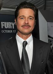 Fil:Brad pitt avant premier Fury.jpg