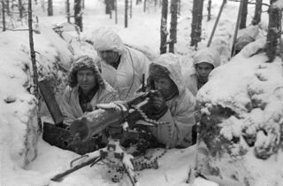 File:Militaires finlandais - guerre d'hiver 1940.jpg
