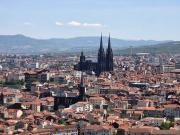 Panorama Clermont-Ferrand.JPG