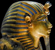 Statue de pharaon-8778.jpg